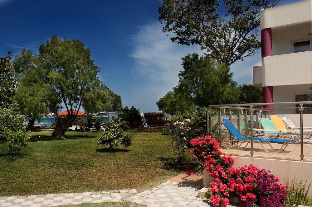 Thodorou Villa Agia Marina Exterior foto